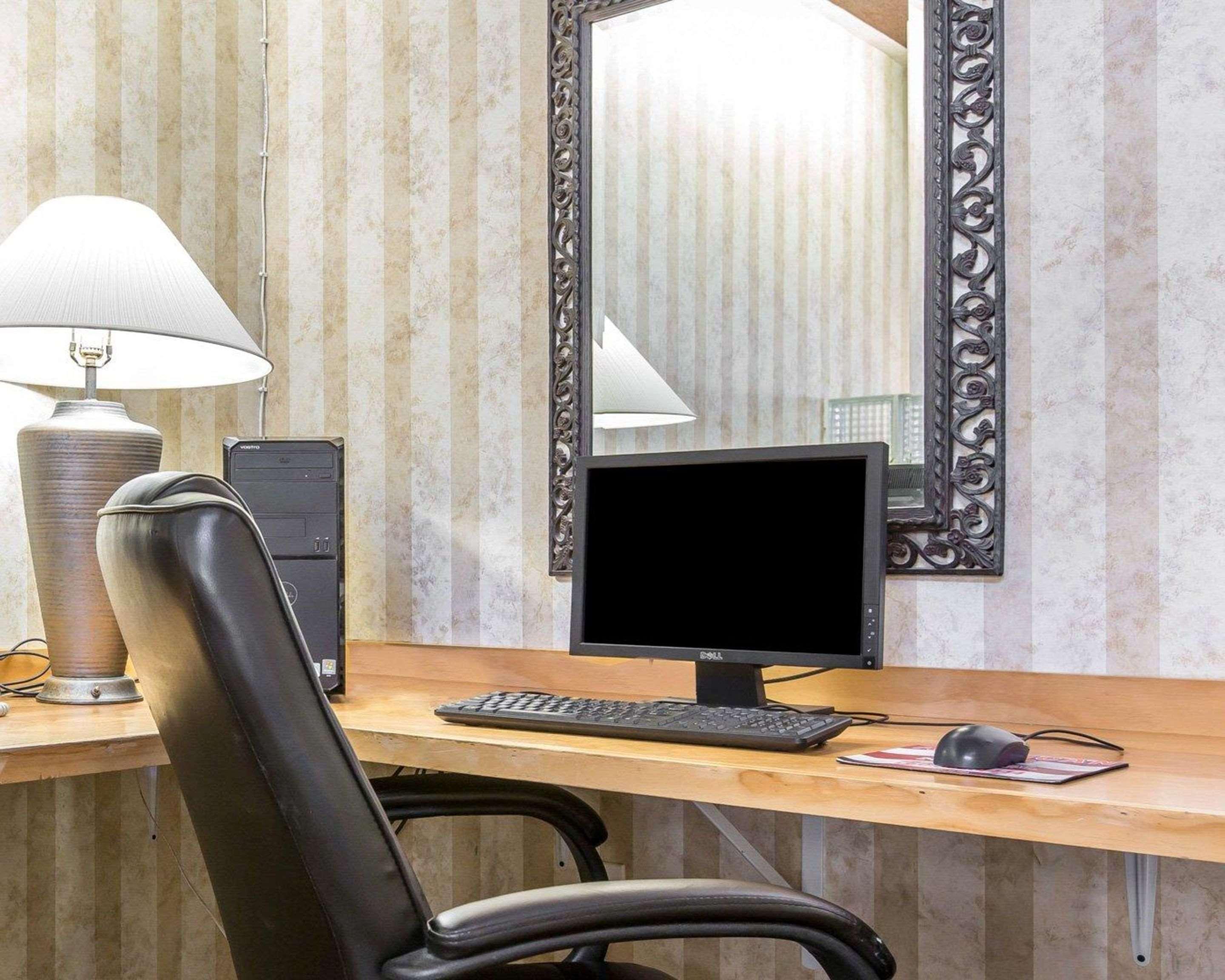 Comfort Suites Palm Desert I-10 Экстерьер фото