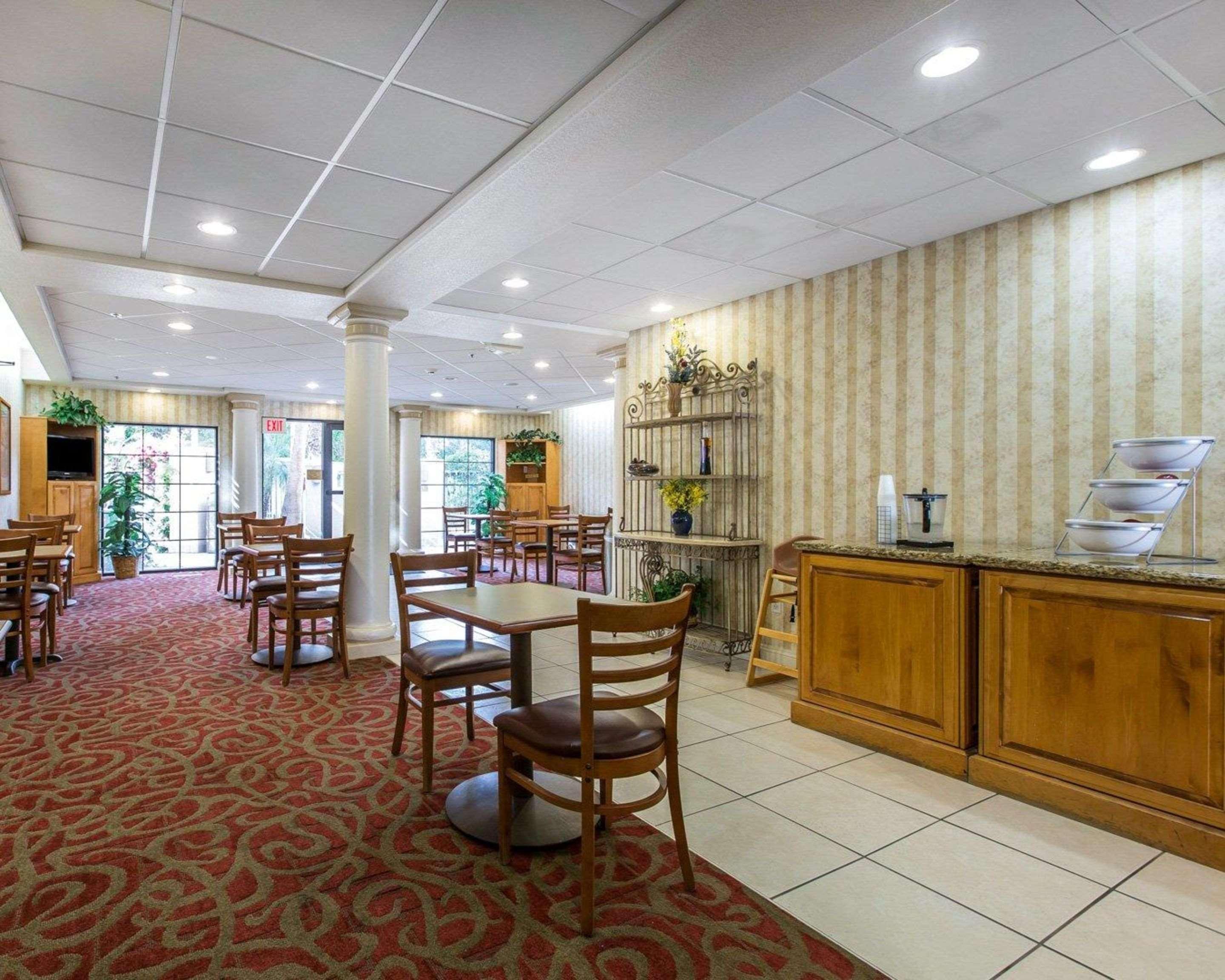 Comfort Suites Palm Desert I-10 Экстерьер фото